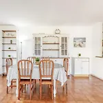 Great With View Apartment *