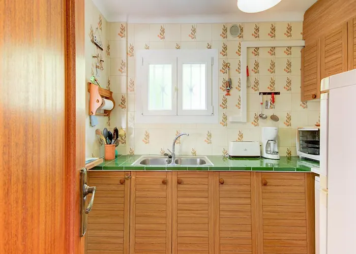 Great With View Apartment Montjoi